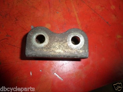 SOPORTE BRAZO CONTROL VARILLA RADIO INFERIOR SKIDOO SKI-DOO MXZ ZX 500/600/700/800 SUMMI Foto 1 de 4