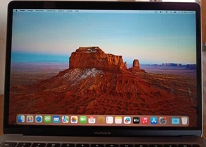 Apple MacBook Air 13,3" , Chip M1, 256 GB SSD, , 8 GB, Display tadellos - Bild 1 von 16