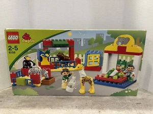 Lego 6158 Duplo Tierklinik Giraffe Zebra Bär Schildkröte Affe Tierarzt nicht mehr im Handel erhältlich lesen! - Bild 1 von 7