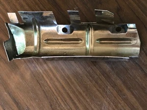 Corvette OEM  CHEV LH UPPER IGNITION wire Heat SHIELD  Not Used - Bild 1 von 6