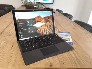 Microsoft Surface Pro 4 12,3 " Tactile i5-6300U 8GB RAM 256GB SSD Avec Type - Picture 1 of 6