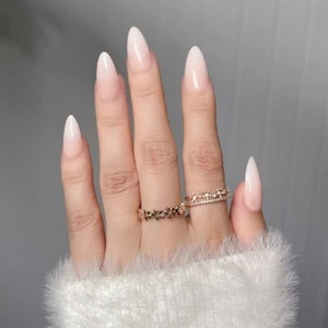 28 Pcs Simple False Nail Almond Press On Nail Gradient On Nail - Picture 1 of 8