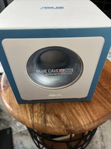 ASUS Blue Cave AC2600 Dual-Band AI Mesh Wi-Fi Router - Picture 1 of 4