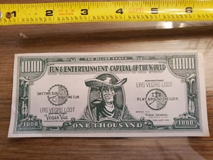 VINTAGE LAS VEGAS 1954 VEGAS VIC $1000 LAS VEGAS LOOT THE THUNDERBIRD CASINO - Picture 1 of 7