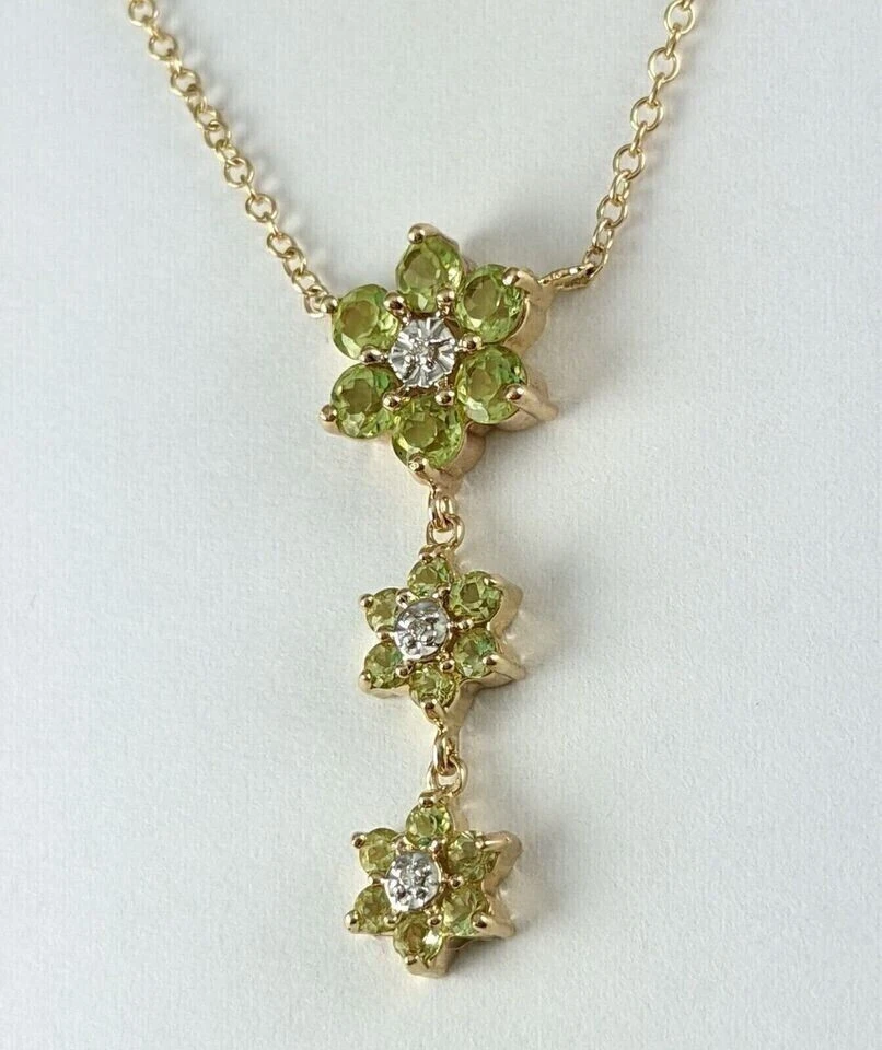 14k Yellow Gold Plated 2Ct Round Cut Lab Created Peridot Women Flower Necklace - Image 1 of 4