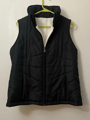 Izod Women’s Black Fleece Lined Full Zip Up Puffer Vest, Size L - Image 1 of 4
