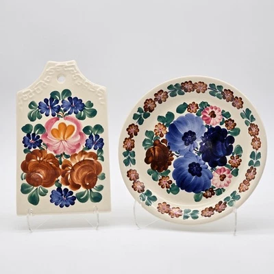 Set Of 2 Vtg Wloclawek Polish Pottery Hand Painted Trivet and Plate Hang Ready - Image 1 of 4
