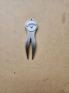 Callaway Divot Repair Tool And Ball Marker - Picture 1 of 3