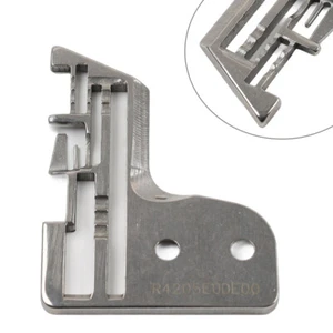 1PCS Piastra gola ago per Juki Overlock Serger Mo-814 Mo-816 #R4205-E0D-E00 - Foto 1 di 10