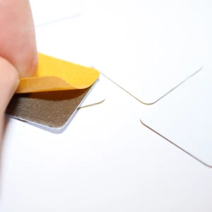 10 x 19x19 mm weiß PVC ANTIMETALL NFC ETIKETT Aufkleber NTAG213 Samsung Android iOS - Bild 1 von 3