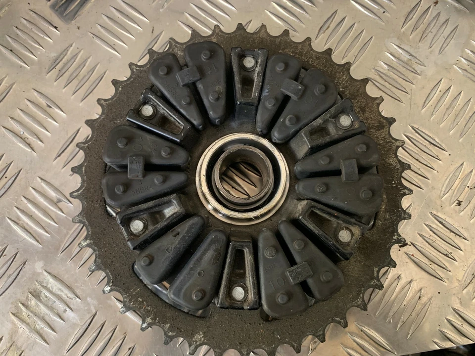 Suzuki GSXR 1000 L5 2011 2012 2013 2014 2015 portapiñones y cauchos de cojín Foto 1 de 1