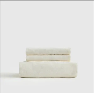 NWT! Quince 100% Linen Ivory Fitted Sheet & 2 Pillowcases Set! King (640) - Picture 1 of 9