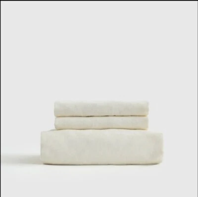 ¡NUEVO CON ETIQUETAS! ¡Juego de sábanas ajustables y 2 fundas de almohada Quince 100 % lino marfil! Reina (1018) Foto 1 de 4