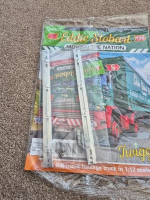 HACHETTE 1/12 COSTRUIRE IL PROPRIO IL CLASSICO EDDIE STOBART HAULAGE CAMION - Immagine 1 di 3