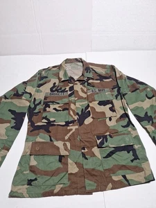 Abrigo de Colección Años 80 Marina de los Estados Unidos Clima Caliente Bosque Camuflaje Chaqueta de Combate BDU Mediano Reg - Imagen 1 de 24