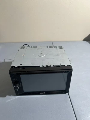 Sony XAV-W651BT con módulo de navegación Foto 1 de 4
