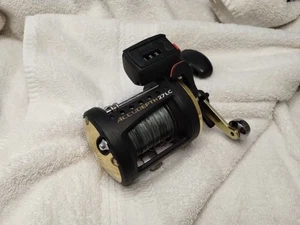 DAIWA ACCUDEPTH 27LC DIRECT DRIVE BUILT-IN LINE COUNTER RIGHT HAND RETRIEVE - Picture 1 of 11