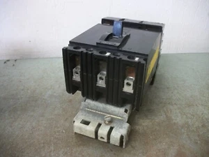 SQUARE D I-LINE FA CIRCUIT BREAKER FA36015 15AMP 600VOLT 3POLE BLACK - Picture 1 of 4