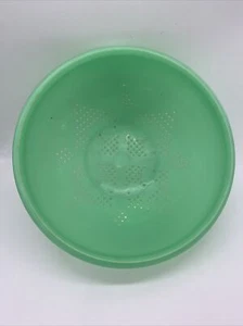 Tupperware Vintage Jadeite Green Colander / Strainer (#339) - Picture 1 of 6