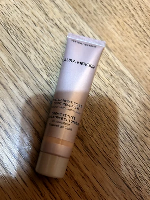 Laura Mercier Tinted Moisturizer Light Revealer Mini 25ml Various Shades