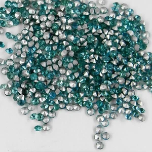 213 24 *** 60 alte Strasssteine (60er Jahre) konischer Boden 2,4mm hellblau-grün - Bild 1 von 2