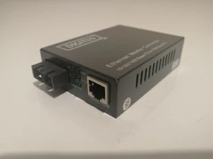 Digitus Ethernet Media Converter 10/100/1000 Base TX to 1000 base-FX - Picture 1 of 10