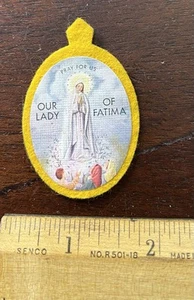 Vintage Religious Scapular Pray For Us, Our Lady of Fatima - Picture 1 of 2