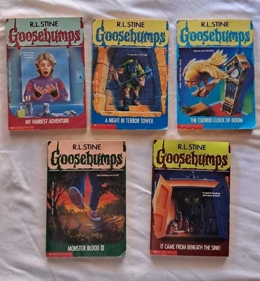 Set Of 5 R.L Stine First Edition Goosebumps Paperback Books #26, 27, 28, 29, 30 - Image 1 of 4