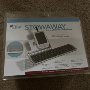 Think Outside Stowaway Tastiera IR wireless universale *Nuova* - Foto 1 di 4