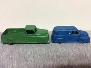 Vintage Tootsietoy 1950 Dodge Pickup Truck & Chevy Panel Delivery Van Toy - Picture 1 of 12