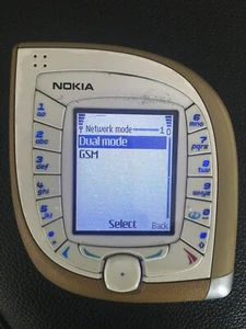 Oro / Blanco Nokia 7600 Teléfono Móvil Raro Nokia Versión 2G/3G Red Menu - Imagen 1 de 9
