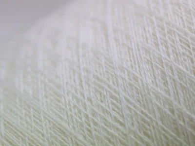 S01 (64€/kg) 250g SUPERSOFT MERINO / KASCHMIR WEISS (48/2) Zwirn Wolle Strick - Bild 1 von 3