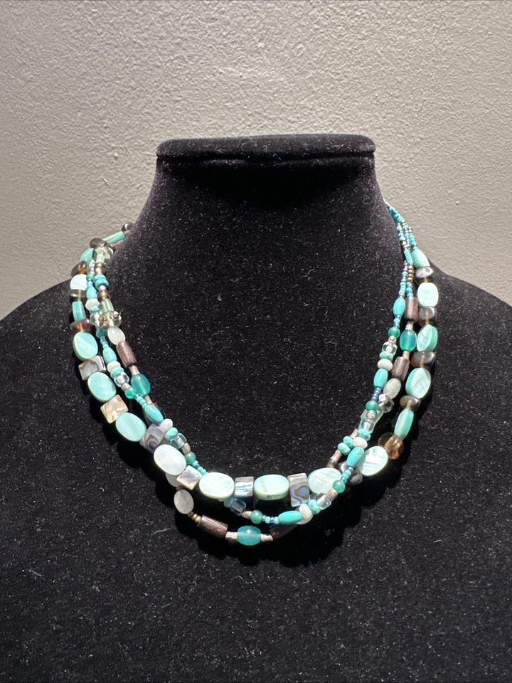 Silpada Sterling Silver Triple Strand Magnesite, Quartzite, Agate Necklace N2195 - Image 1 of 3