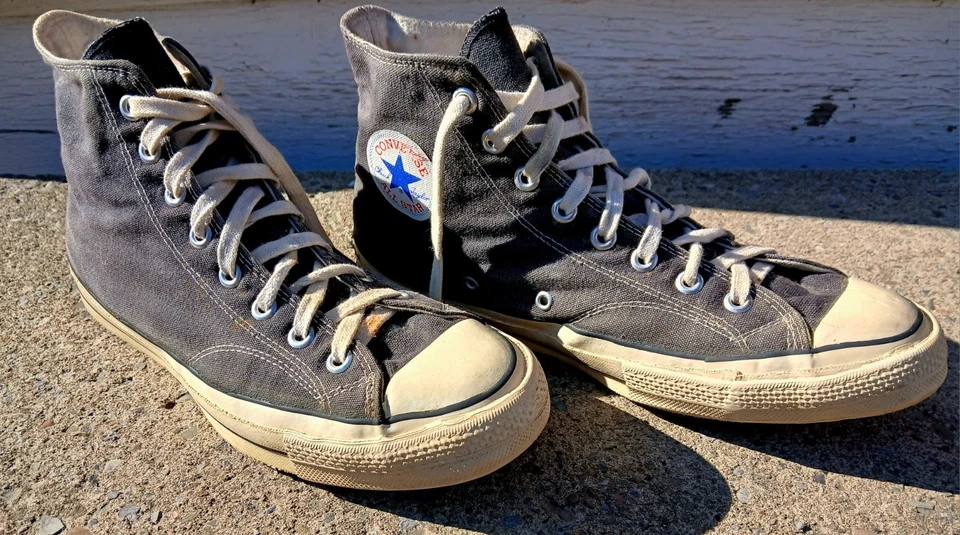 VTG Converse All Star USA Sz 10 Hi Top Chuck Taylor 1960's Original EUC  - Image 1 of 4