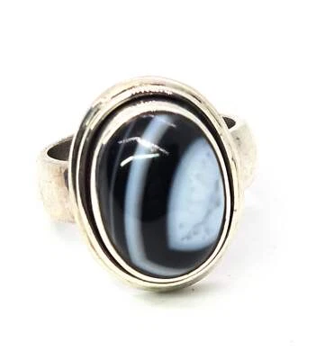 Black Sardonyx agate gemstone vintage solid sterling silver ring size 6 - Image 1 of 4