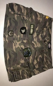 Minifalda vintage camuflada pequeña verde Y2K talla grande retazos ejército grunge - Imagen 1 de 6