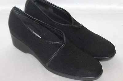 MUNRO Black Microfiber Stretch Nylon Wedge Loafer Shoes 7 AA Made USA - Image 1 of 4