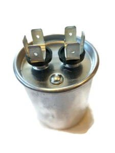 Round 7.5 uf 370V for Rheem Rudd Capacitor - Picture 1 of 1