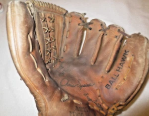 RARE**VINTAGE** CHRIS SPIER**WILSON***BASEBALL GLOVE - Picture 1 of 5