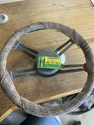 B083. Volante Mazda Rx7 1979-1980 Foto 1 de 4