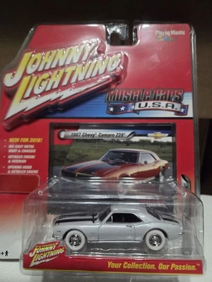 Johnny White Lightning Muscle Cars USA 1967 Chevy Camaro Z-28 Chase Walmart excl - Image 1 of 4