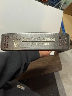 Scotty Cameron Newport Pro Platinum Mil-Spec Putter, 330 g Titleist Blade 35” - Image 1 of 4