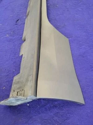 Ford Mustang GT S550 2015-2023 panel basculante moldura moldura pintura UX Foto 1 de 4