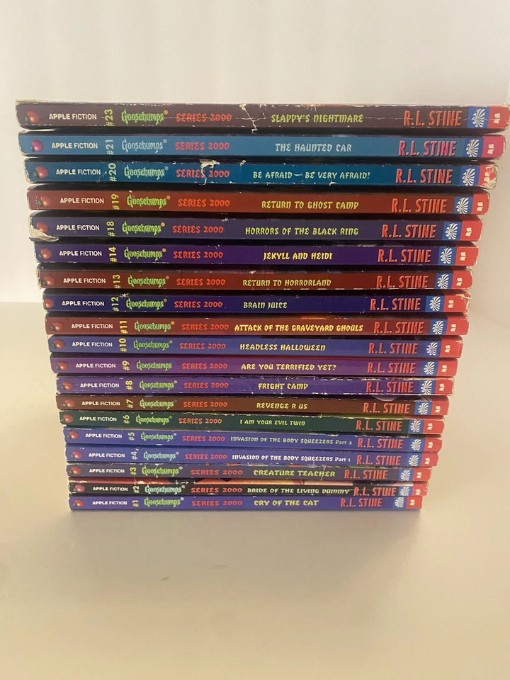 Goosebumps 2000 Series True First Editions RL Stine Paperback Books Lot of 19 Foto 1 de 4