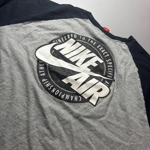 Nike Air TShirt Herren grau schwarz 3/4 Arm sportlich Raglan Grafik Tee - Bild 1 von 9