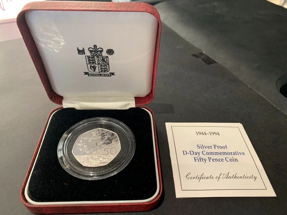 GB 1994 D DAY SILVER PROOF 50p COIN - Image 1 of 4
