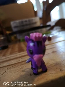 Hatchimals CollEGGtibles ZEBRA ZEBRUSH Purple, Pink and Silver SAVANNAH - Picture 1 of 5