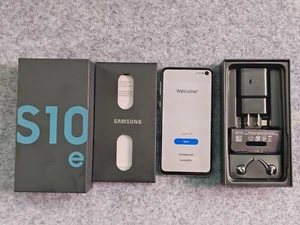 New Samsung Galaxy S10e(G970U/G970F)128GB Factory UNlocked Android Smartphone - Afbeelding 1 van 10