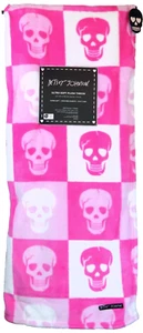 Calaveras de peluche ultra suaves Betsey Johnson n cuadrados rosas/blanco 50 x 70 nuevas con etiquetas - Imagen 1 de 5