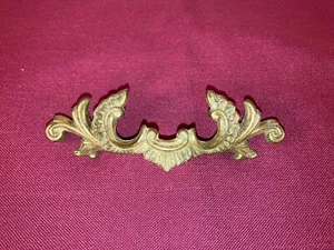 Vintage / Antique Drawer Pull Handle Hardware Dresser Pull  - Picture 1 of 6